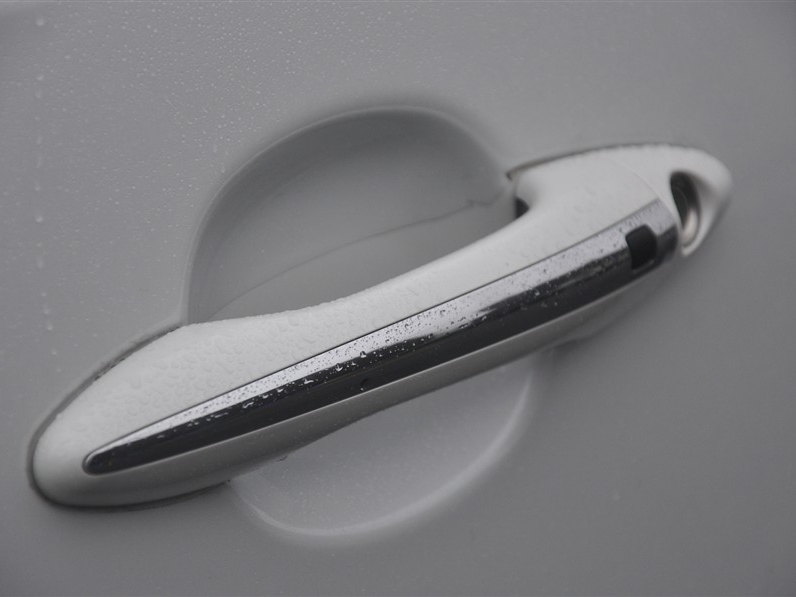 尼龍附著力促進劑在汽車門把手涂裝的應用